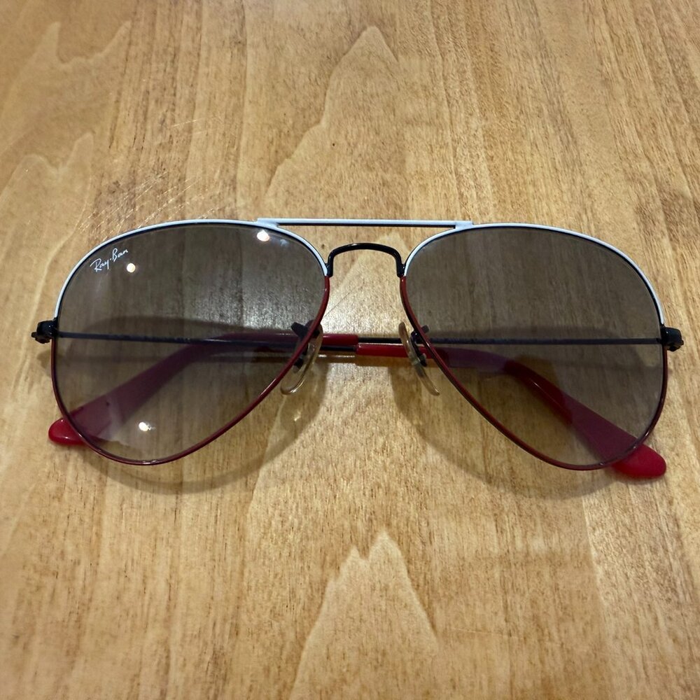 Ray-Ban Aviator Sunglasses Red and White with Black Trim w/ Gradient Lenses